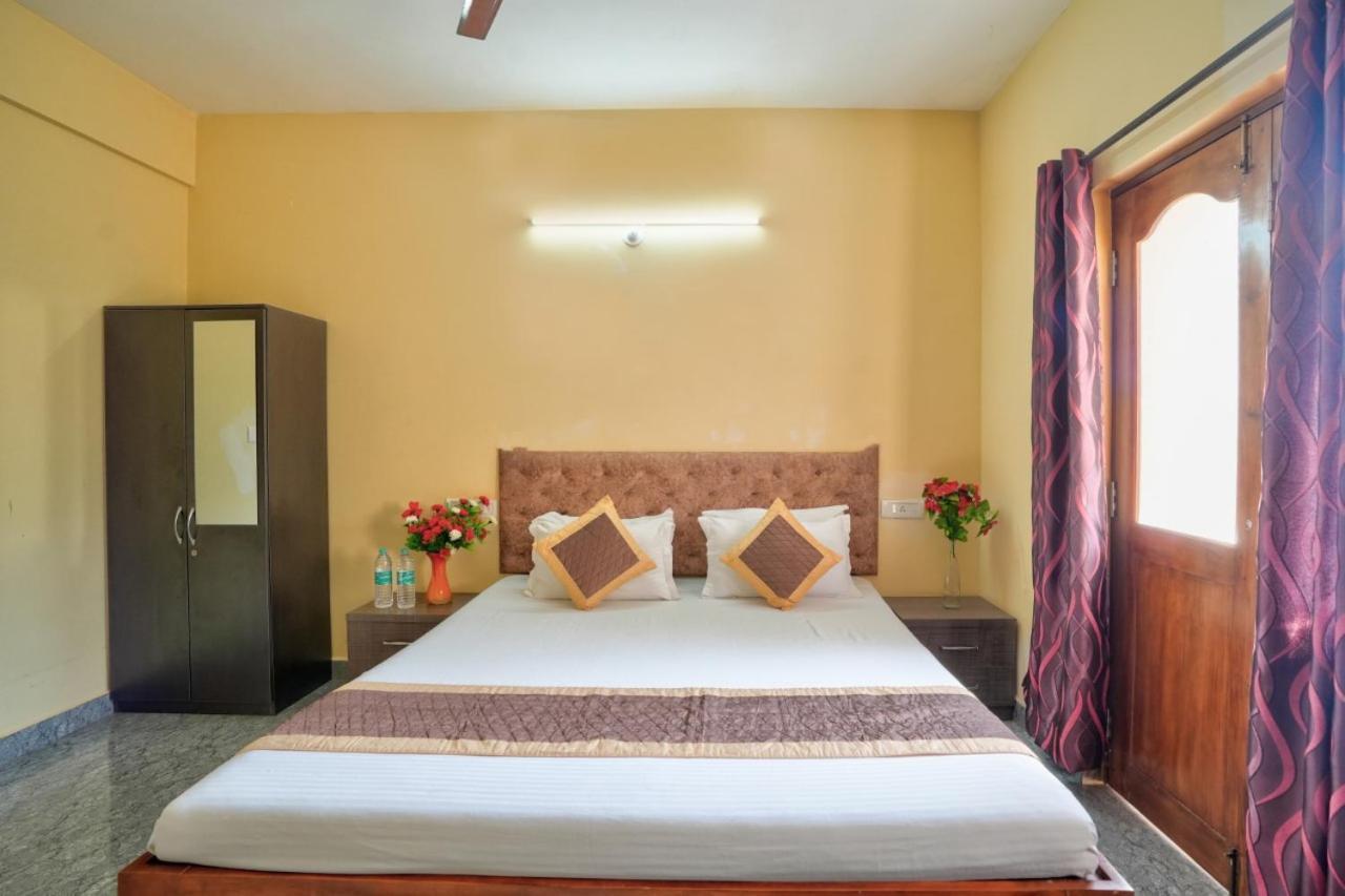 Golden Studio Apartment Goa Calangute Exterior photo
