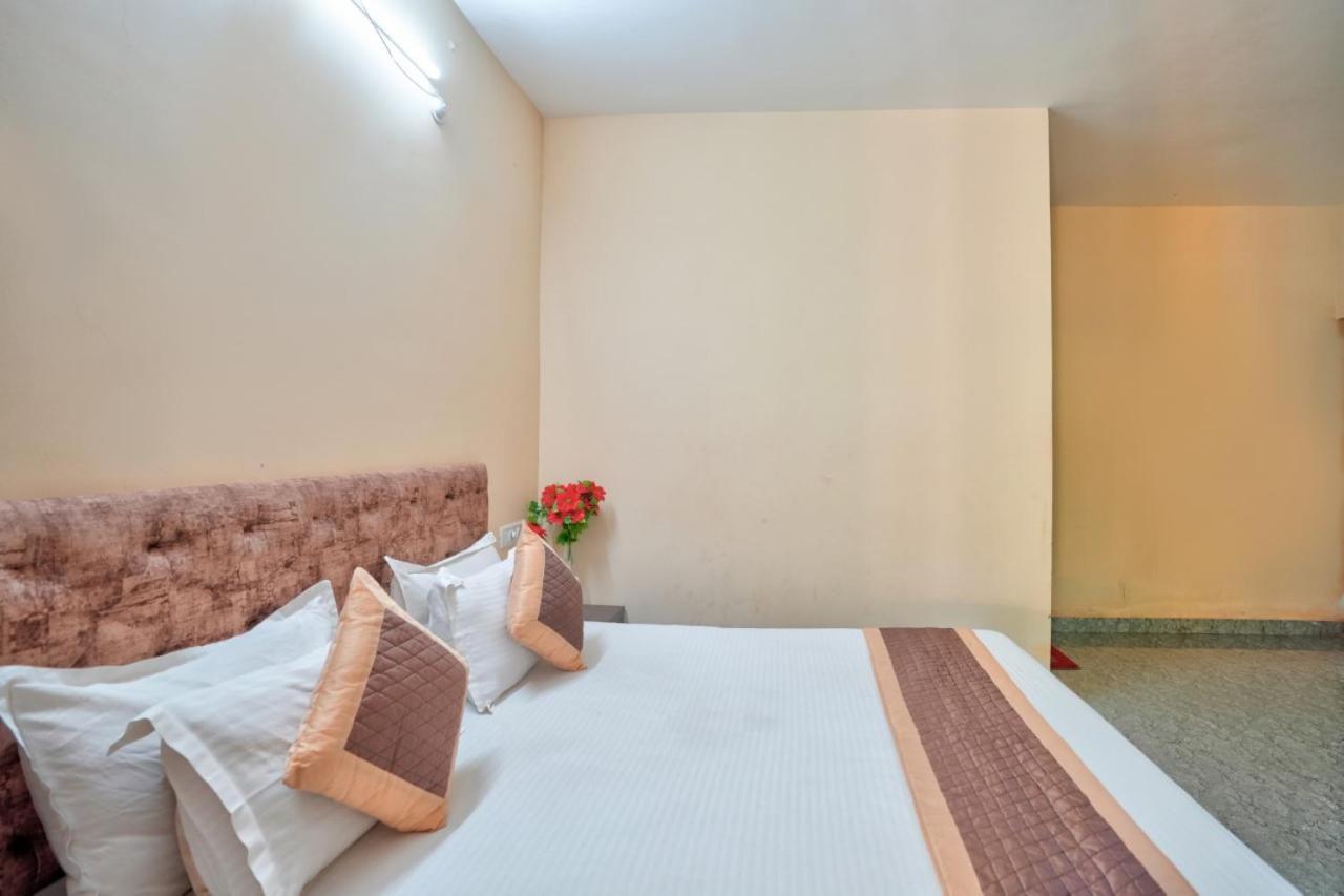 Golden Studio Apartment Goa Calangute Exterior photo