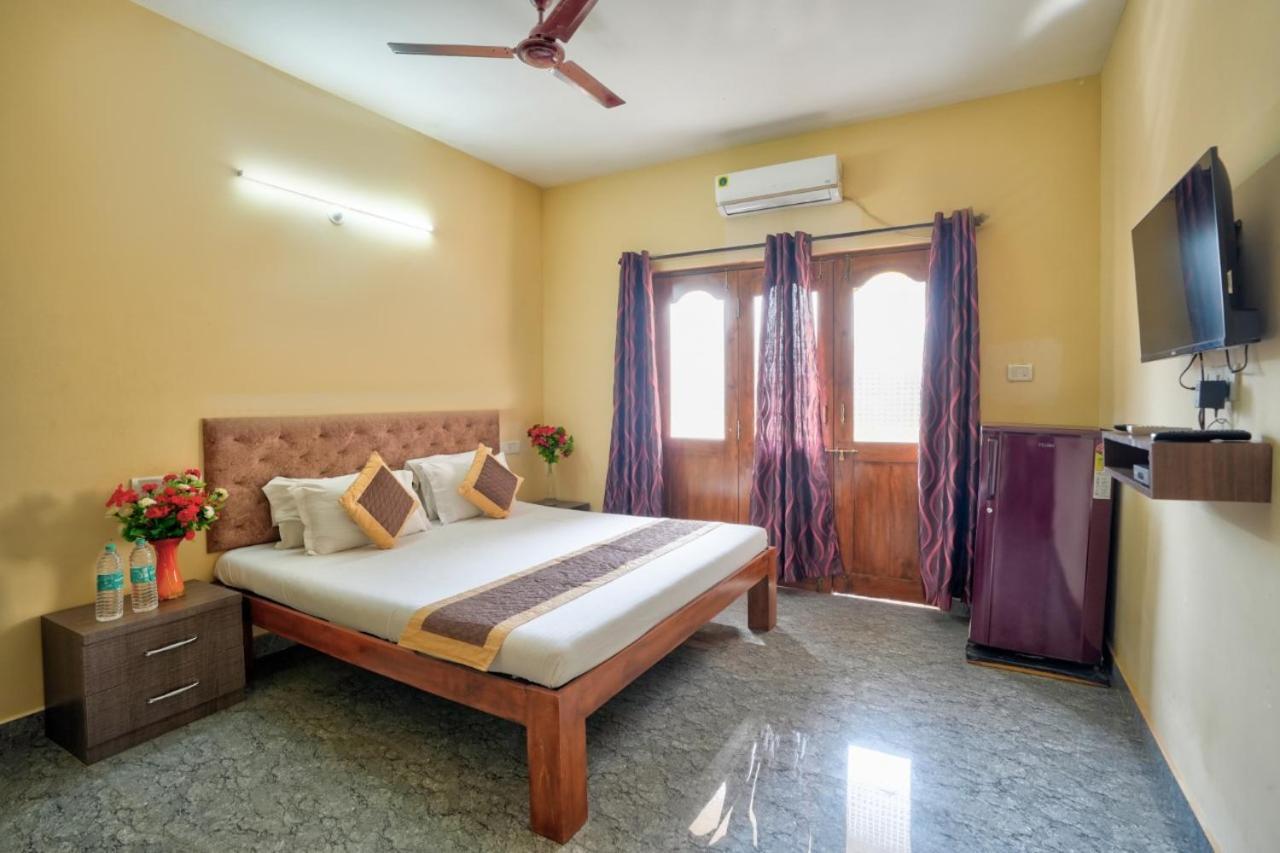 Golden Studio Apartment Goa Calangute Exterior photo